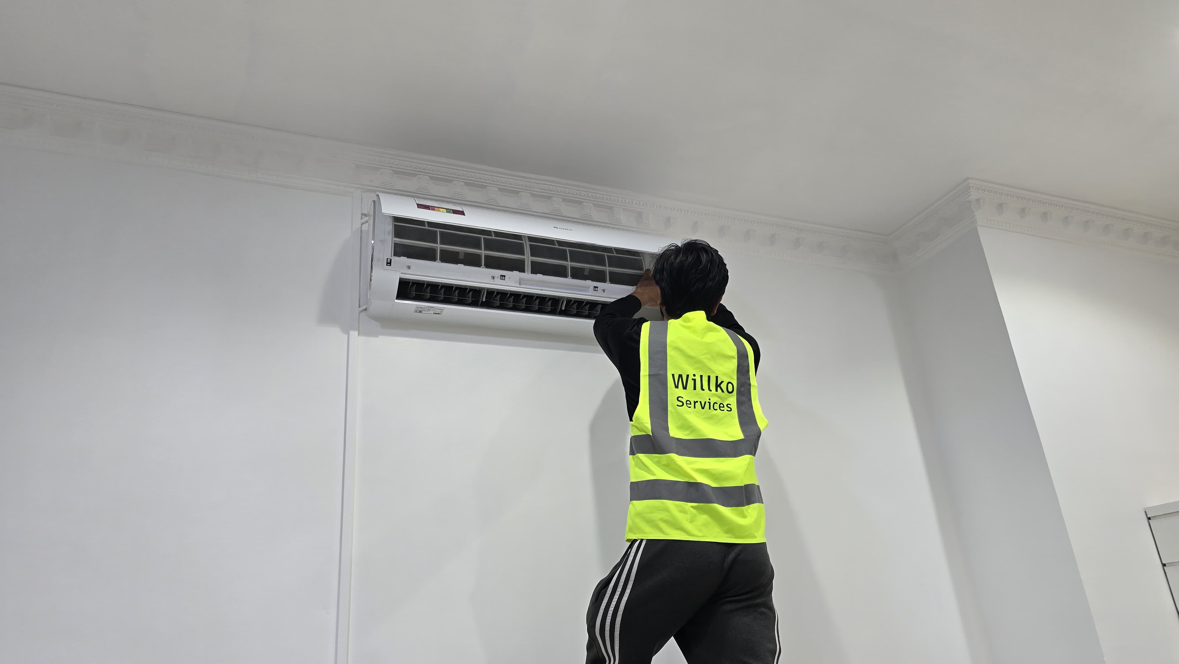 AC Service Work 4